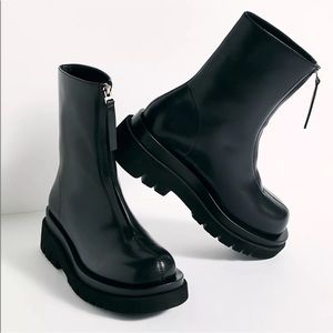 Jeffrey Campbell Noah Zip Platform Boot